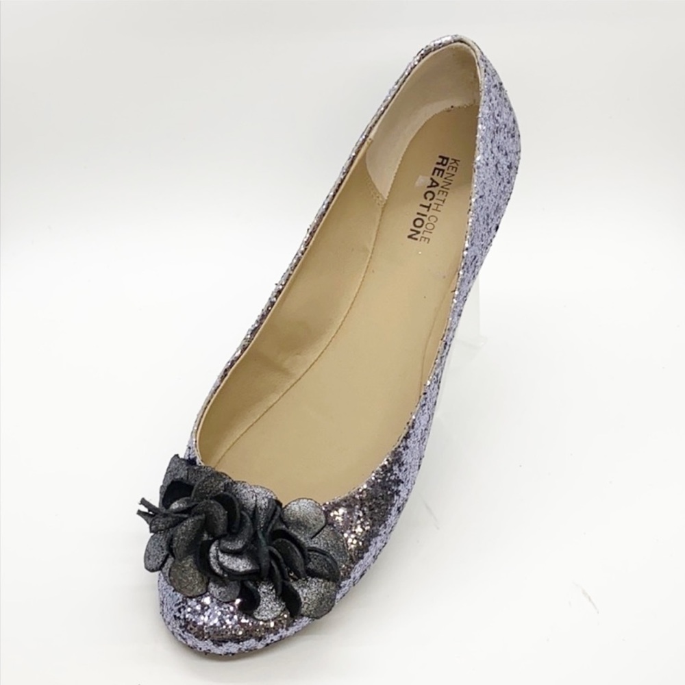 Kenneth Cole Reaction Lavender Sparkle Flats with Gunmetal Flower Accent